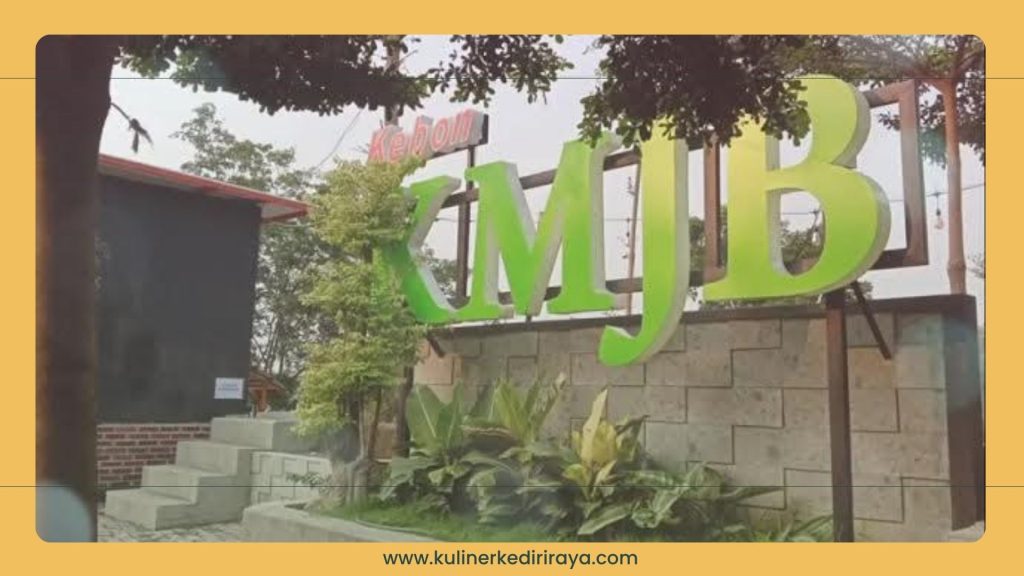 MD Cafe & Resto, hidangan nikmat nuansa sungai Brantas